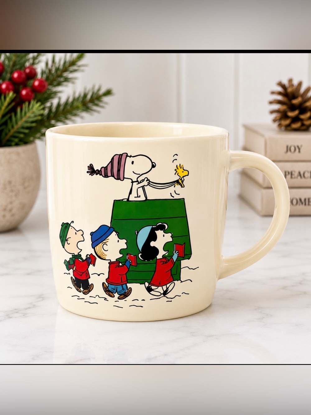 Peanuts Snoopy Christmas Mug – NEW & UNUSED – Holiday Caroling Scene – Woodstock